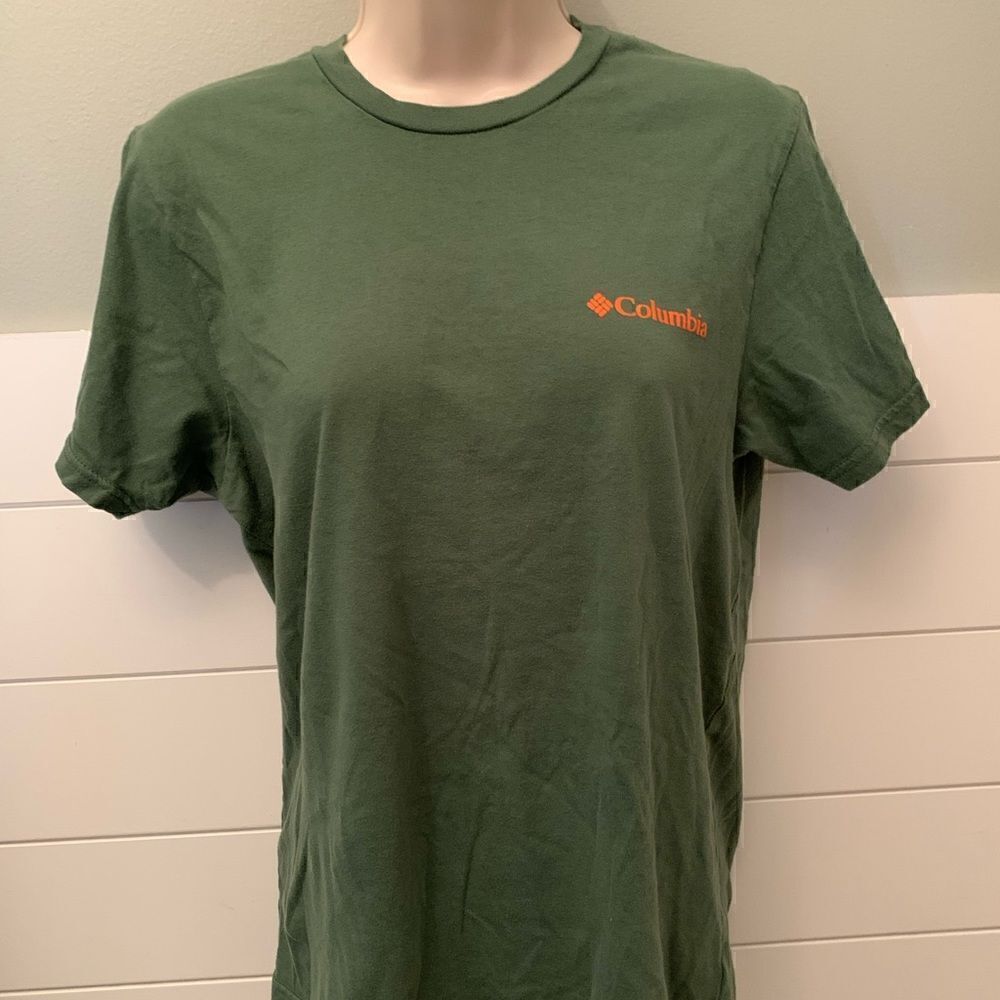 Columbia green t-shirt size small
